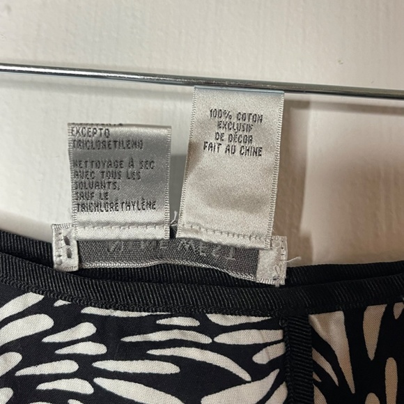 Nine West Printed Skirt Size 12 - Picture 5 of 5